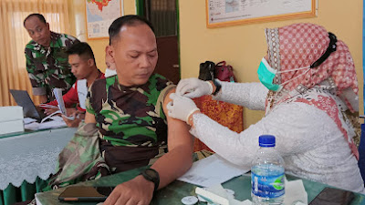 Kodim 1609/Buleleng Gelar Vaksinasi Gotong Royong Sinergisitas TNI-AD dengan Kimia Farma